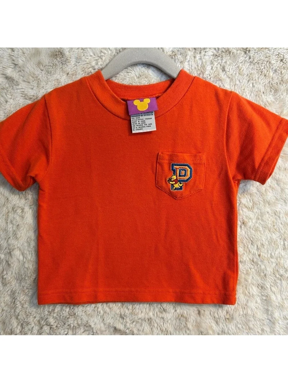 Y2K Winnie the Pooh football monogram “P” Lange shirt Disney purple yellow tag